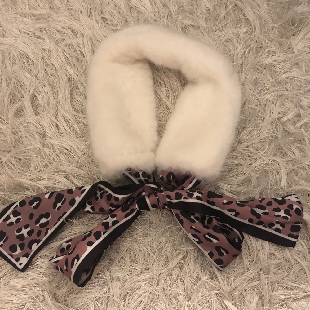 Cute furry scarf
